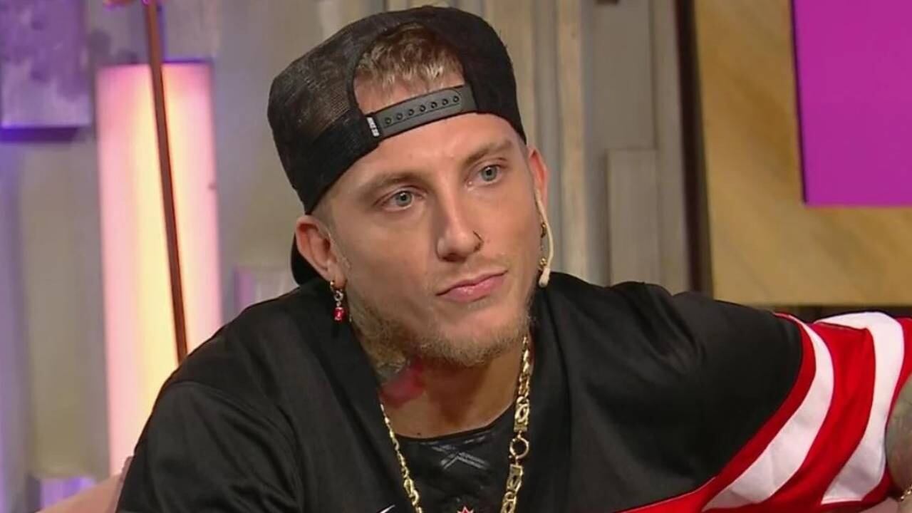 El Polaco aseguró que se internó para no molestar en su casa.