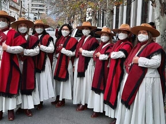 El robo fue el viernes pasado, mientras las bailarinas se presentaban en un centro cultural.