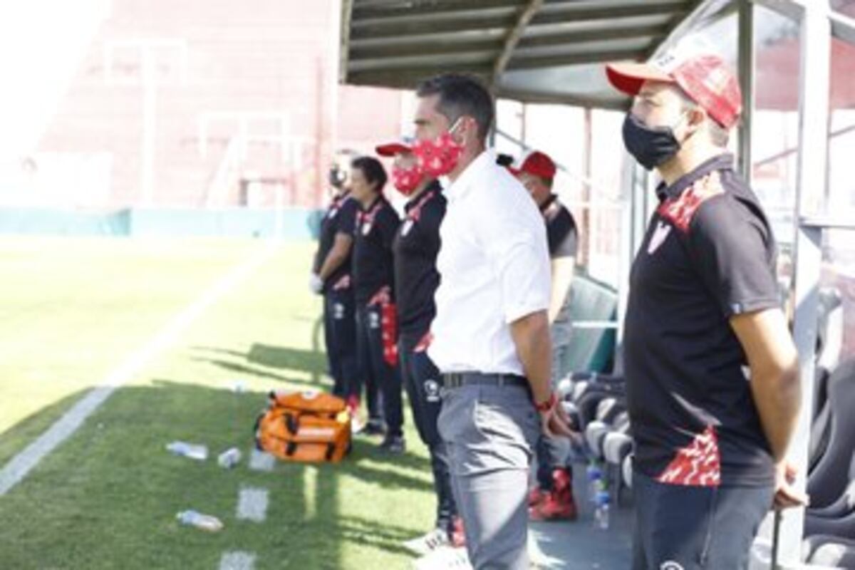 “Este empate es como una derrota”, reconoció Mauricio Caranta