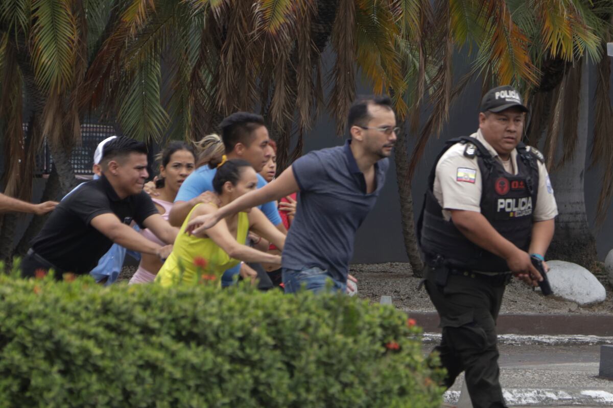 Qué sucede en Ecuador: los motivos de la escalada de la violencia y el “estado de excepción” que rige en el país