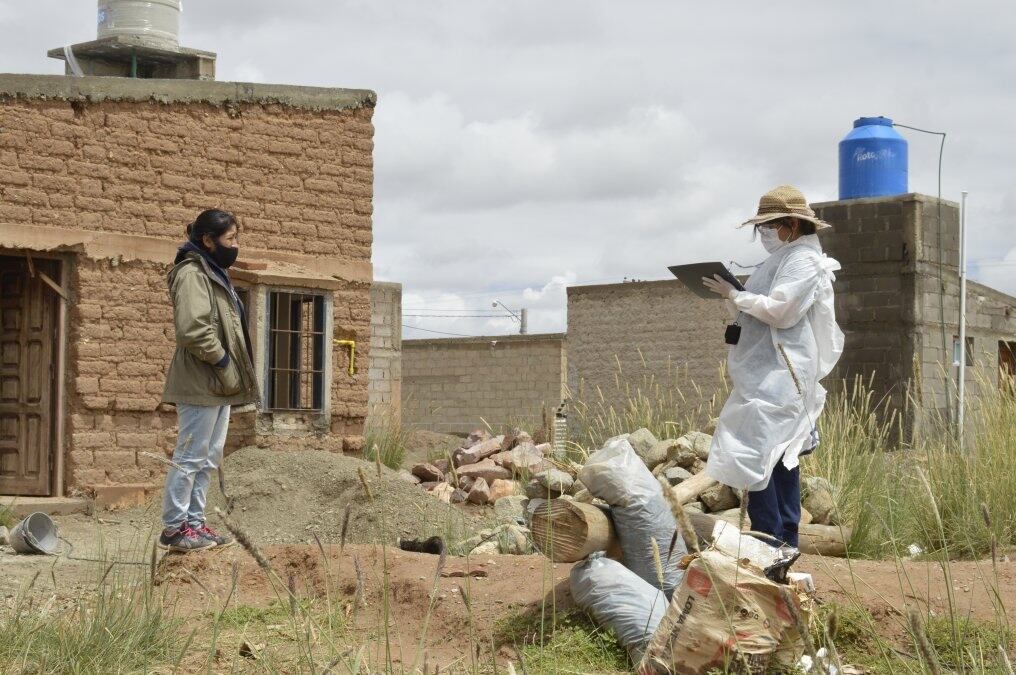 En Abra Pampa, el operativo de rastrillaje comenzó el miércoles en el sector Pueblo Nuevo recorriendo un total de 117 manzanas, para continuar este jueves en Pueblo Viejo.