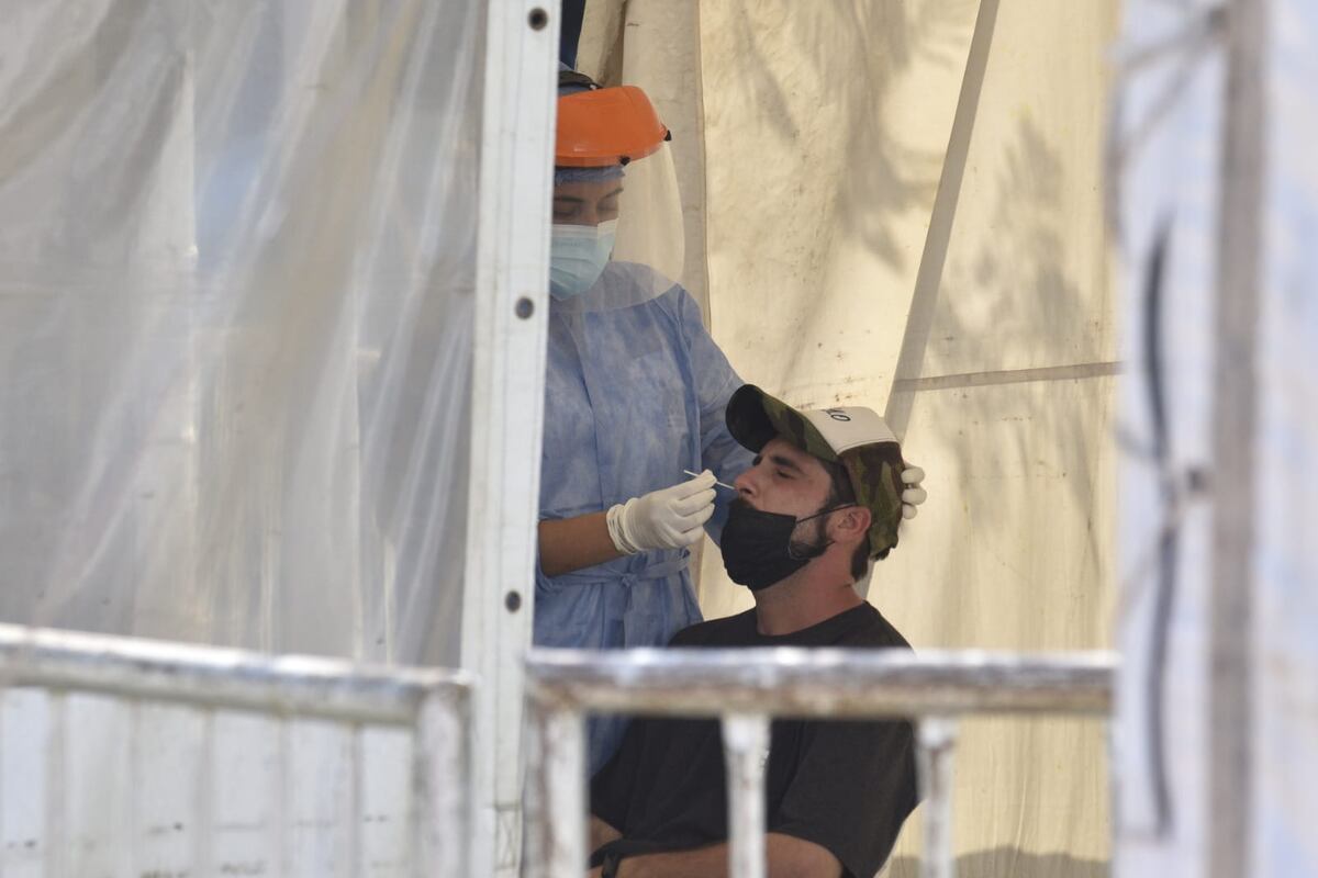 Coronavirus en Tandil: más de 200 personas se acercaron a hisoparse por temor a la tercera ola