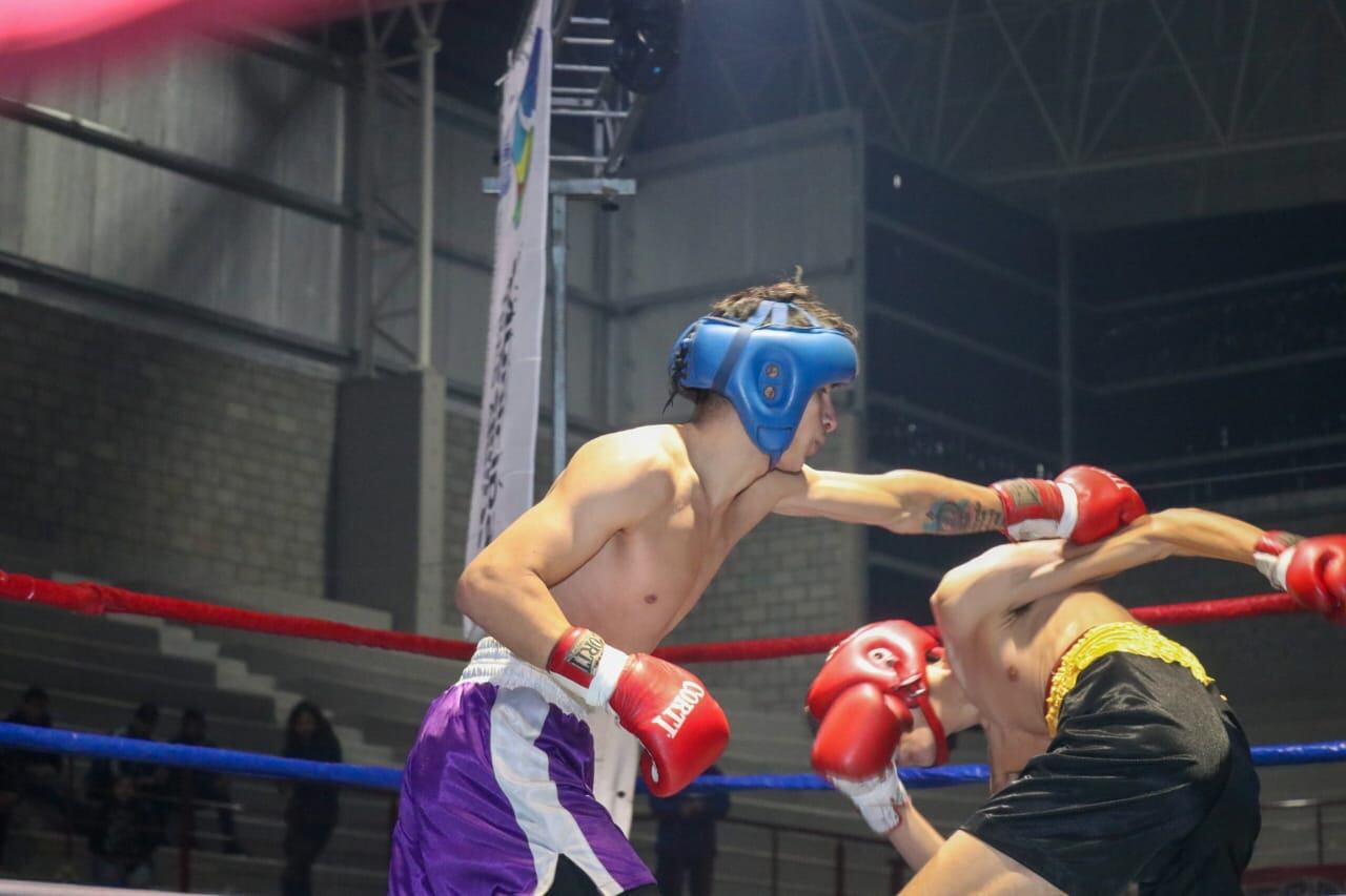 Boxeo en el Polideportivo Municipal de Tres Arroyos