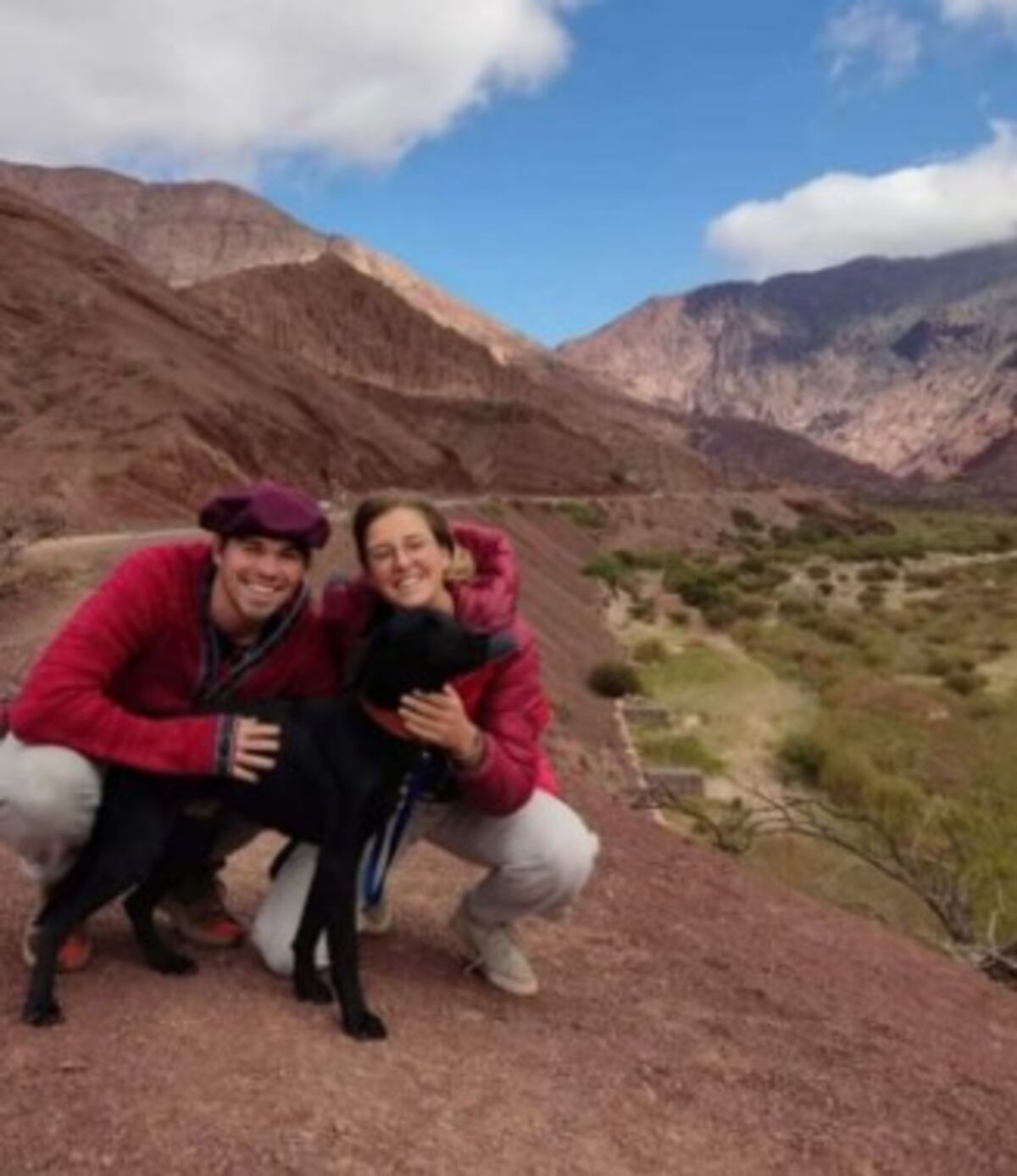 La historia del perrito Rocco: una pareja alemana lo rescató en Salta cuando estaba desnutrido y ahora se irá con ellos a Frankfurt
