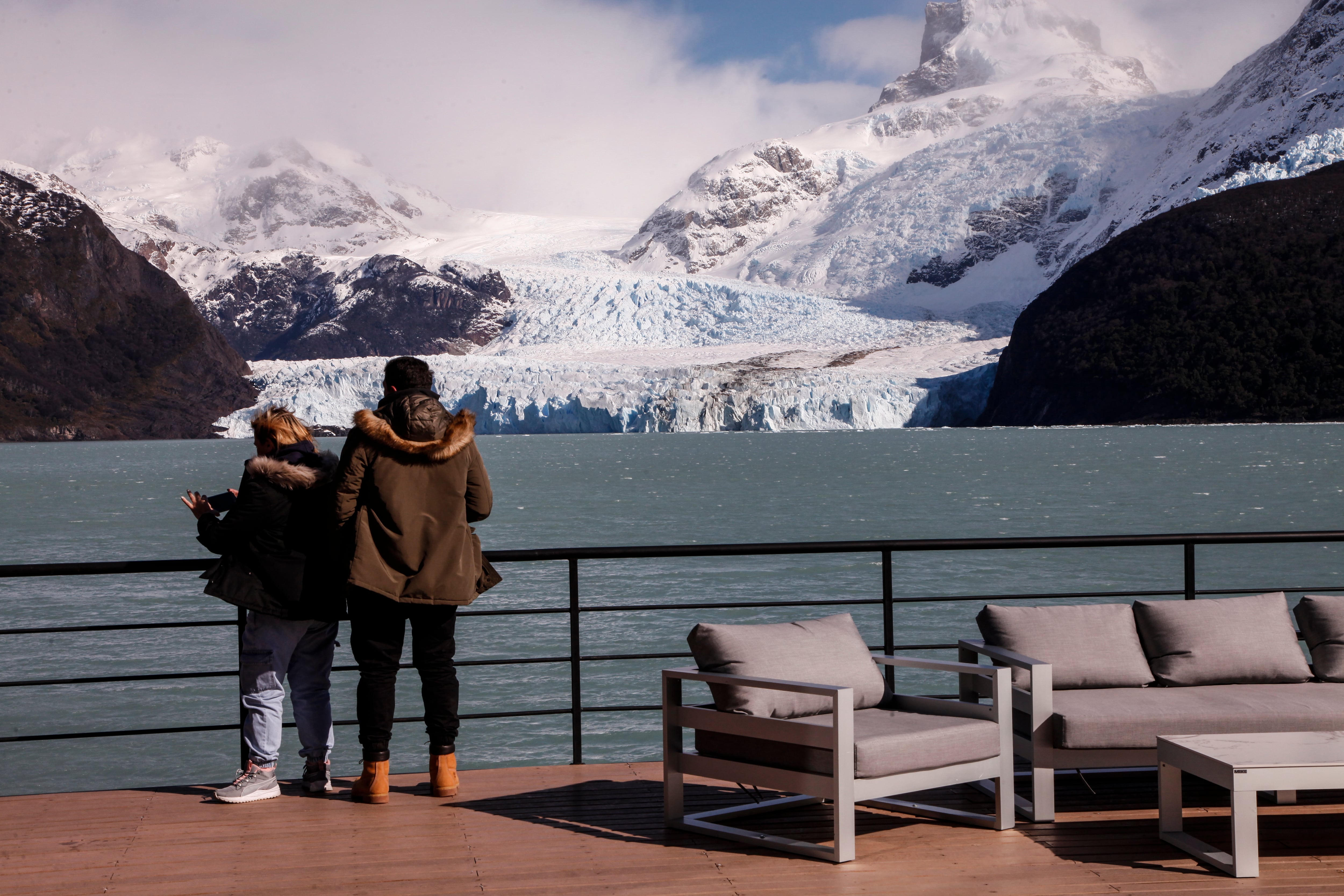 El refugio ofrece vistas panorámicas del Glaciar Spegazzini. (Foto: Solo Patagonia)