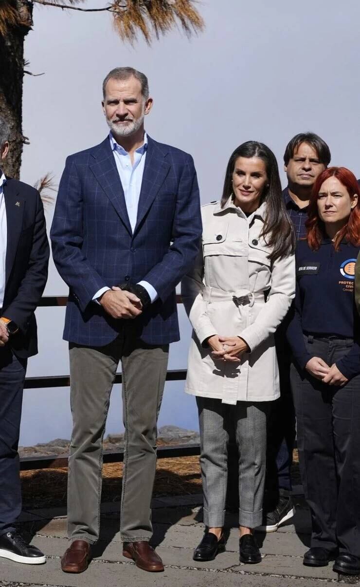 La reina consorte de España lo combinó de la mejor manera.