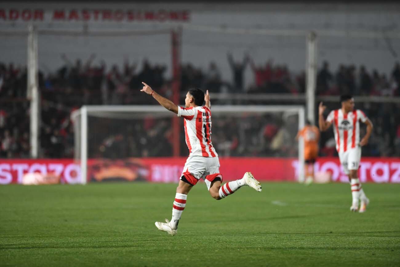 Instituto recibió a Independiente por la sexta fecha de la Liga Profesional. El partido se jugó en el Monumental de Alta Córdoba.(Javier Ferreyra / La Voz)