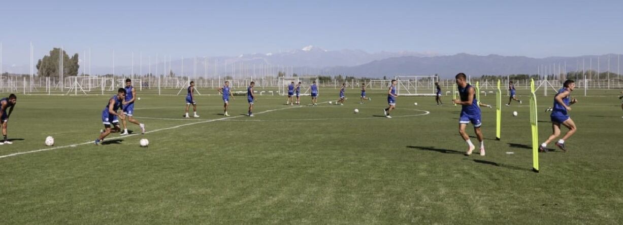 Godoy Cruz intensificó su trabajo para recibir a Independiente de Avellaneda y rescatar una victoria.