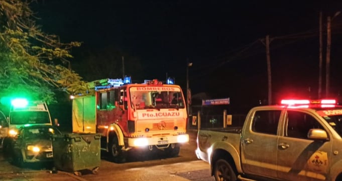 Un niño de 5 años debió ser rescatado tras quedar atrapado en una pared de ladrillos en Puerto Iguazú.