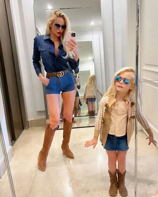 Luciana Salazar y su hija Matilda sorprendieron con un look estilo cowboy.