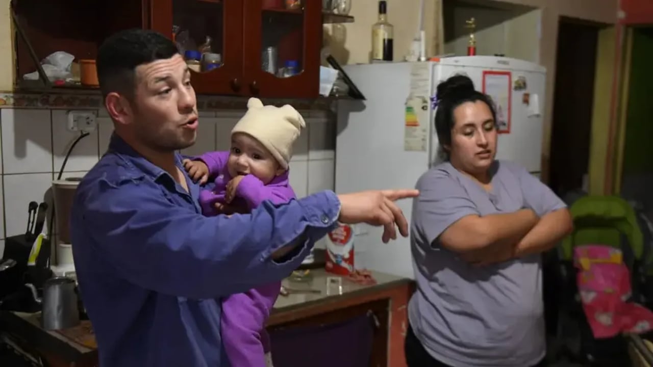 Maximiliano Tapuro junto a su familia. Foto:La Voz de Córdoba