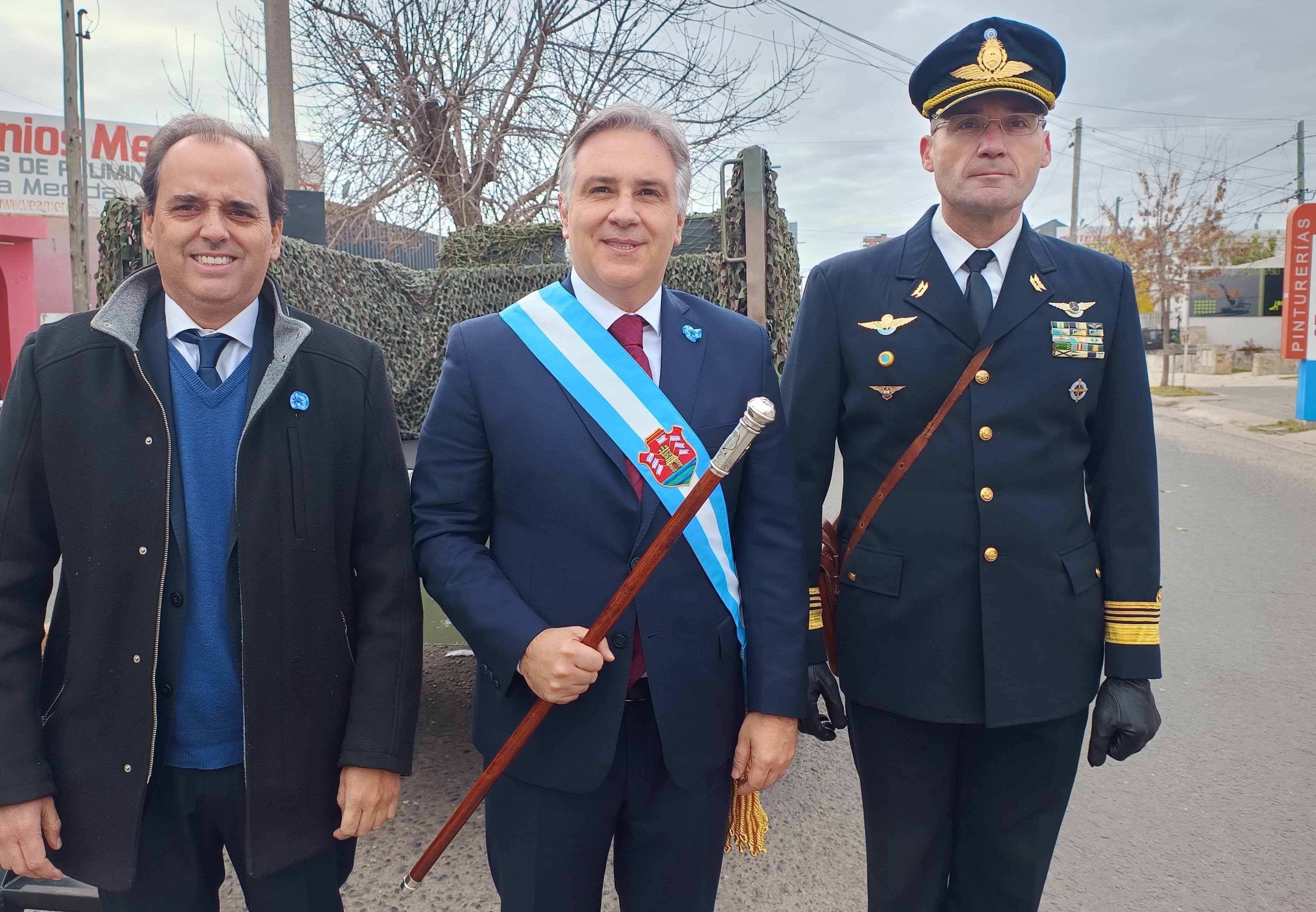 Río Cuarto. Llaryora y Llamosas en el acto del 25 de mayo (Gobierno de Córdoba).