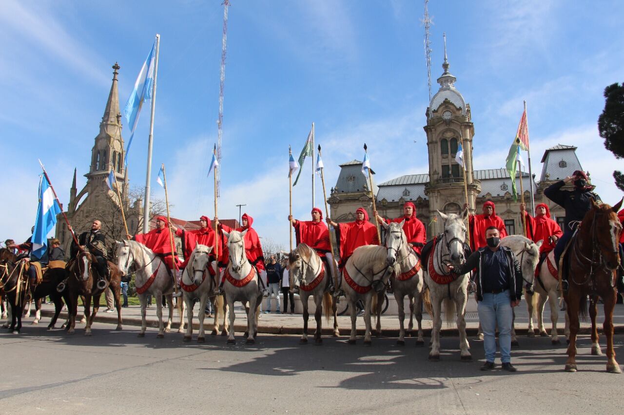 Acto Oficial del paso a la Inmortalidad del General San Martín en Tres Arroyos