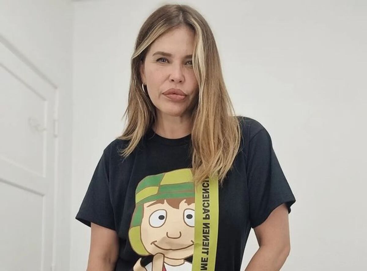 Nazarena Vélez sorprendió a sus seguidores con una foto en un pijama del Pato Donald al borde de la censura