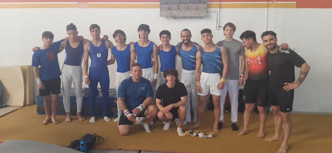 Equipo mendocino masculino de junior y senior juntos.