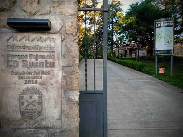 Parque Estancia La Quinta en Villa Carlos Paz.