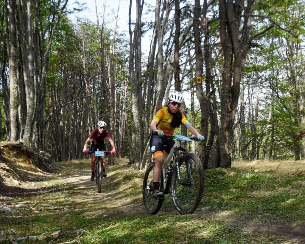 Guillermo Navarro expresó el apoyo que seguirán brindando al ciclismo y remarcó que van a seguir "abriendo las puertas para todos aquellos que quieran venir a competir, y conocer la ciudad".