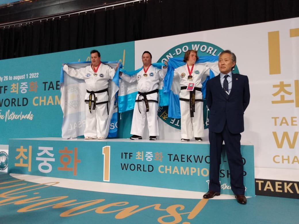 Lourdes Suriano la rompió en el Mundial de Taekwondo en Ámsterdam.