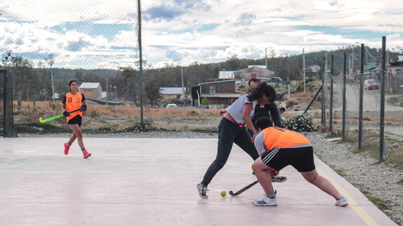 dio inicio a las actividades deportivas al aire libre