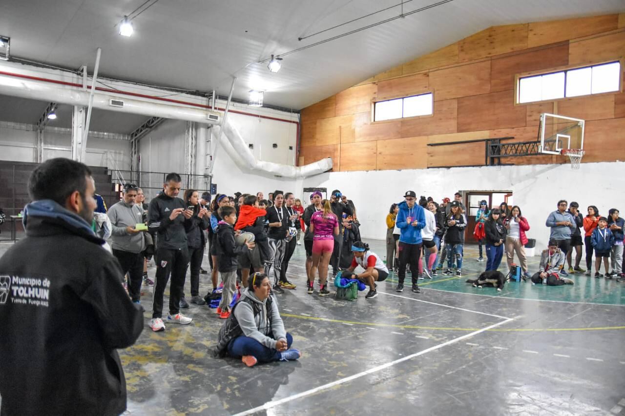 Exitosa carrera en Tolhuin por el Día de la Mujer