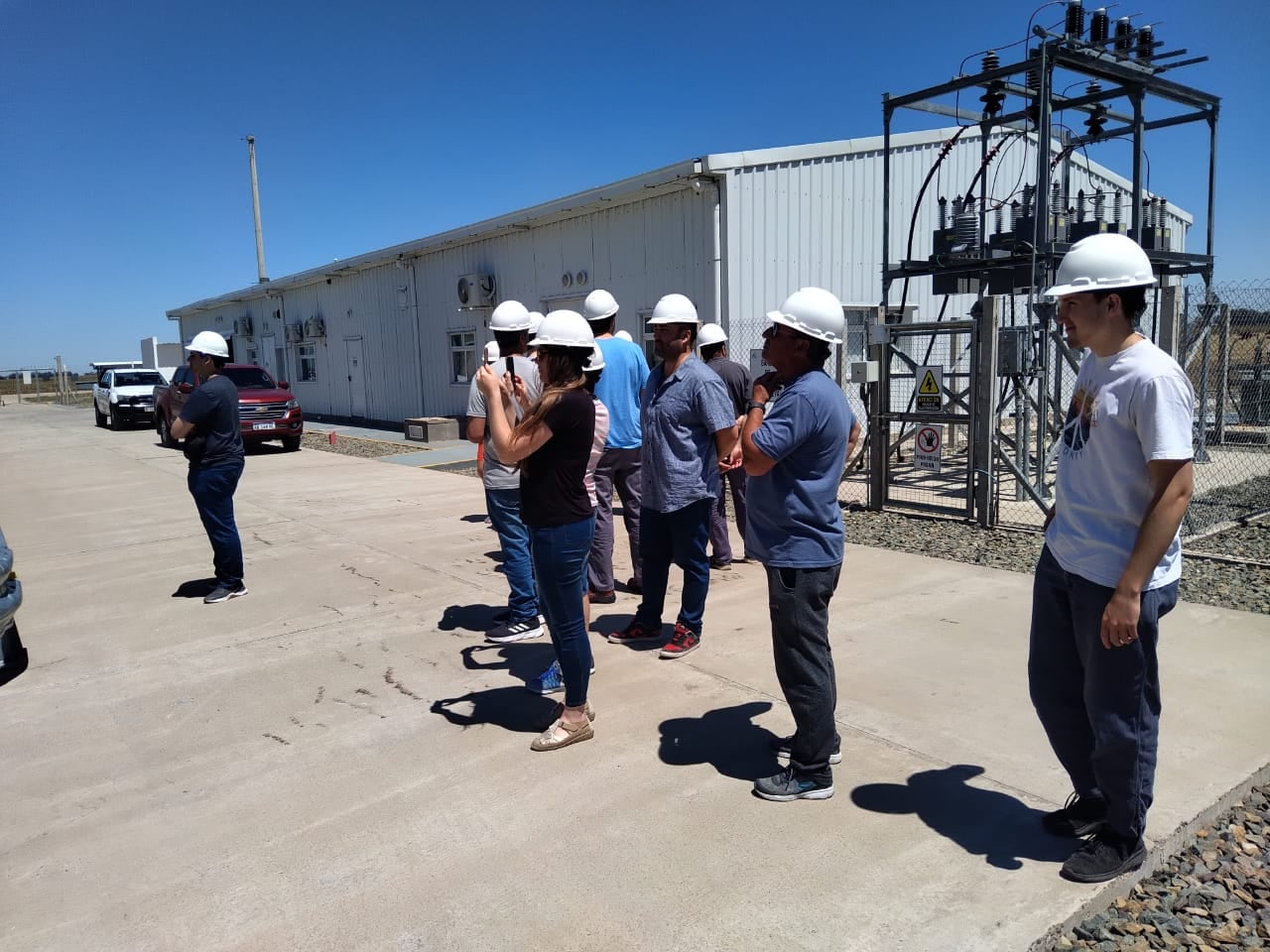 estudiantes de la Tecnicatura en Energías Renovables y Convencionales visitaron los Parques Eólicos “La Genoveva” I y II