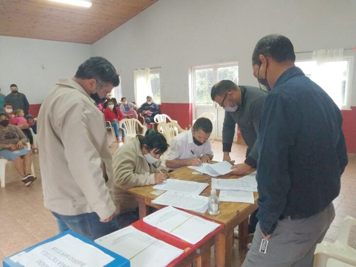 Los municipios de Colonia Victoria y Puerto Rico avanzan en la Regularización Dominial.