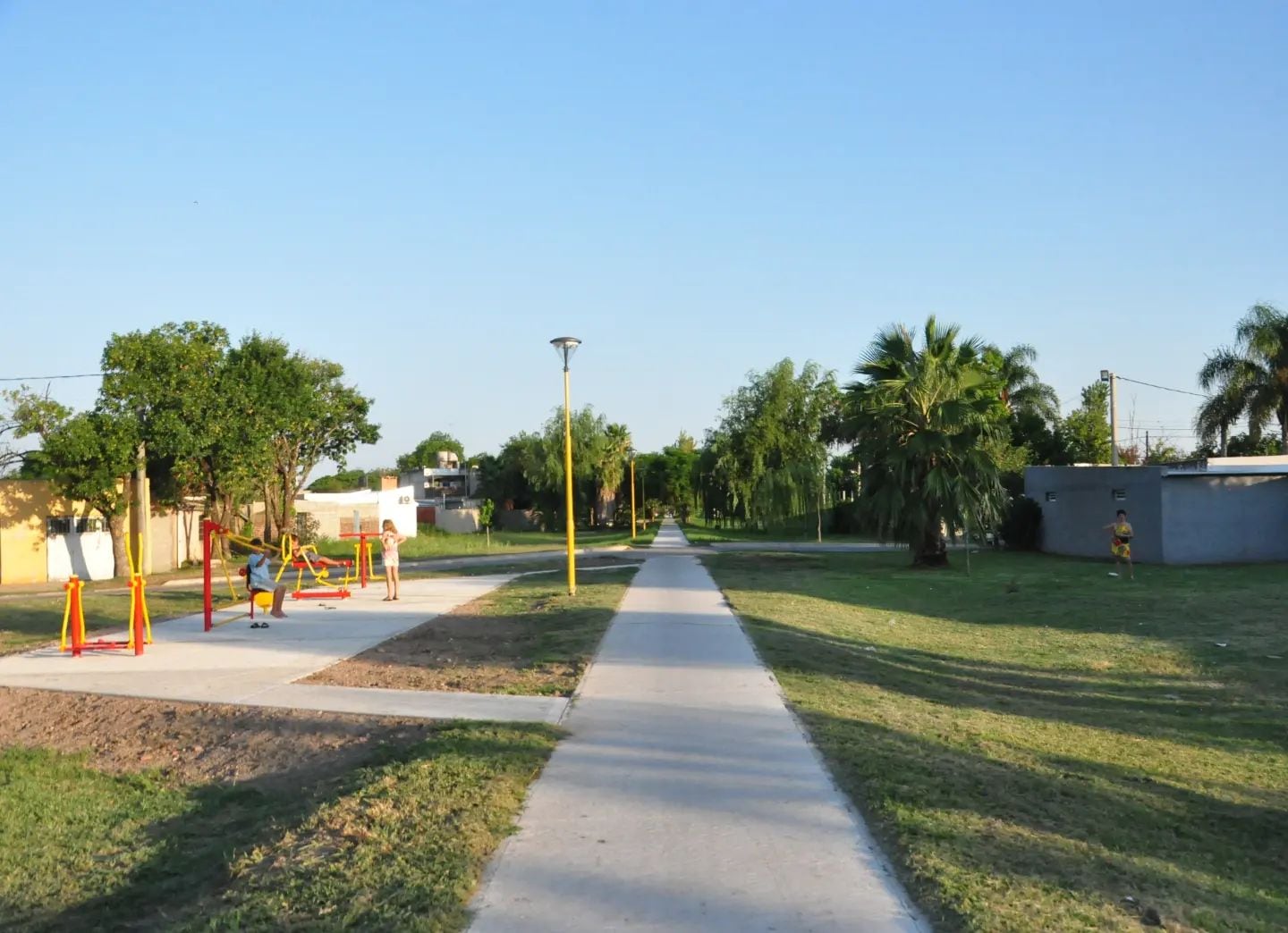 Paseo del Ferrocarril Mitre