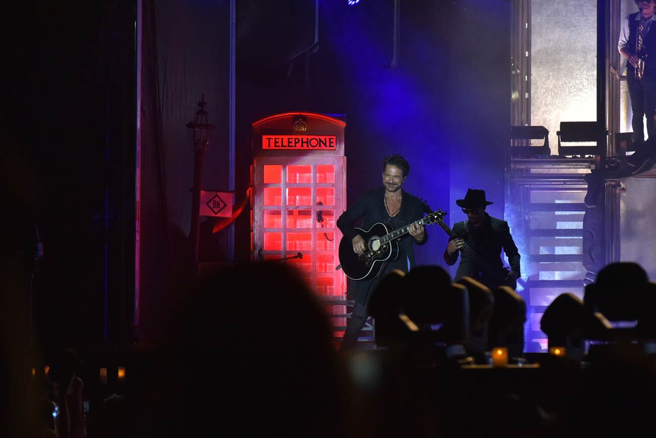 Ricardo Arjona en la cancha de Instituto (Facundo Luque / La Voz)