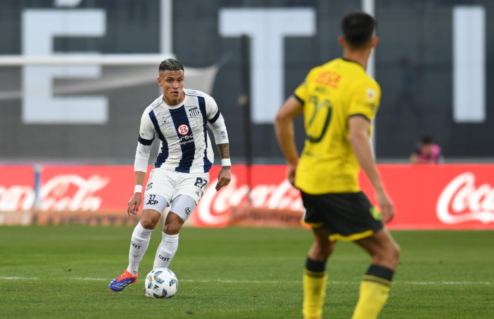 Juan Camilo Portilla fue uno de los puntos altos de Talleres en el empate 1-1 con Defensa y Justicia en el Kempes. (Facundo Luque / La Voz)