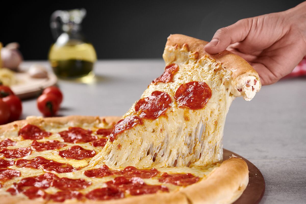 “Hermana, estás comiendo aire”: una influencer de Córdoba hizo una pizza fit y recibió duras críticas