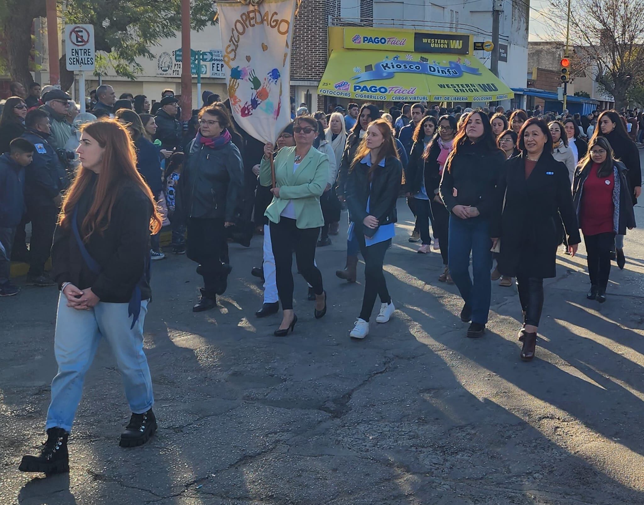 El tradicional desfile cívico militar volvió a Punta Alta y fue muy emotivo