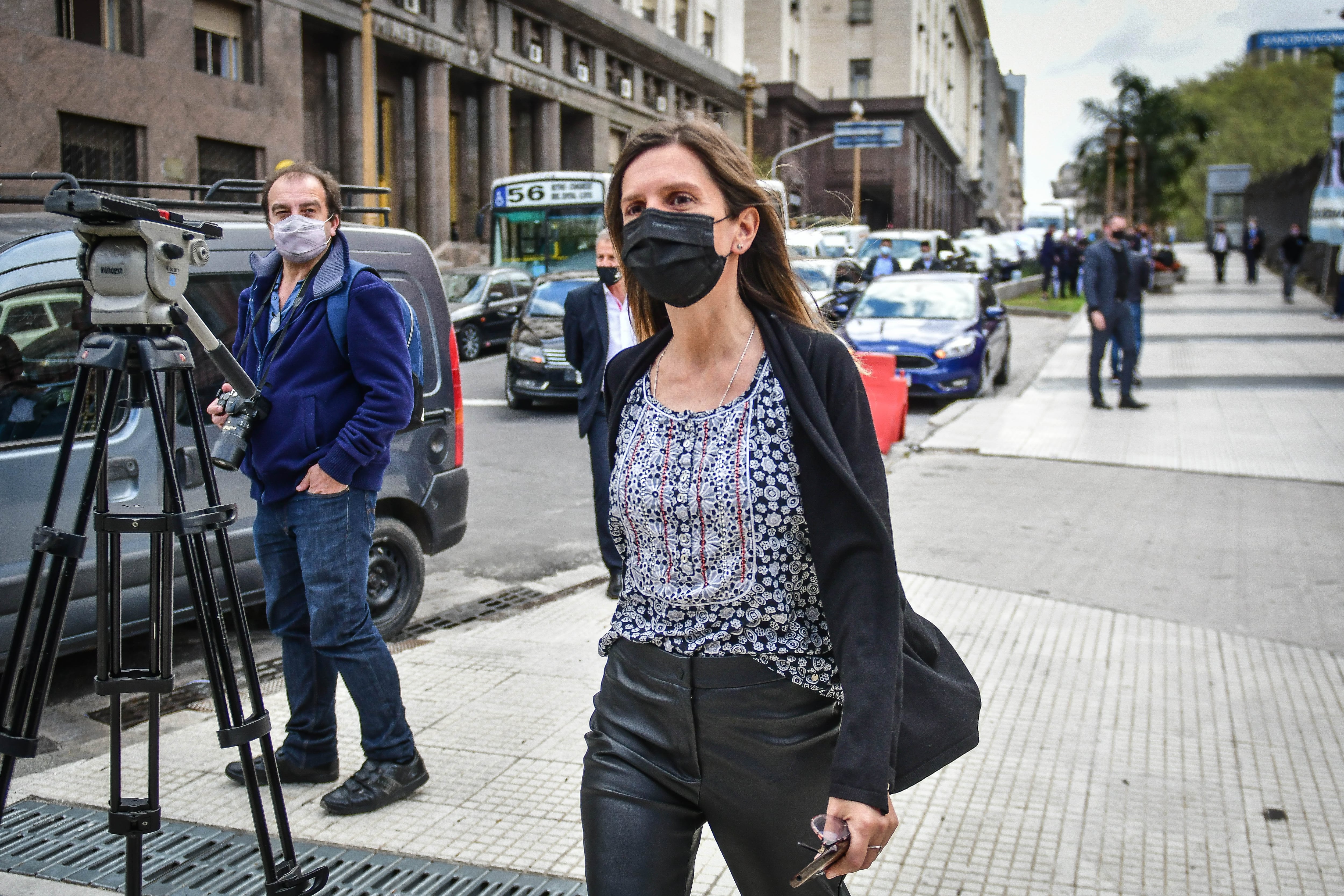 Fernanda Raverta llegando a Casa Rosada.