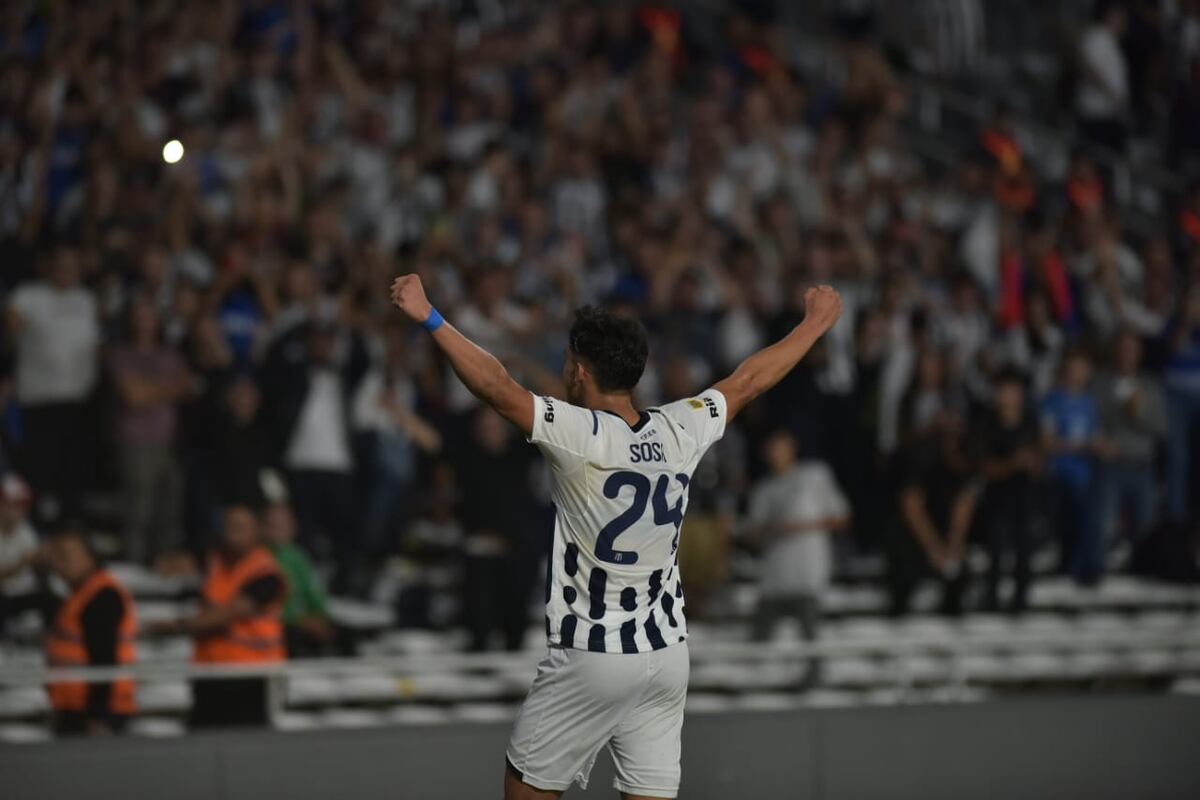 Videos: Los goles de Sosa y Santos para Talleres ante Barracas Central