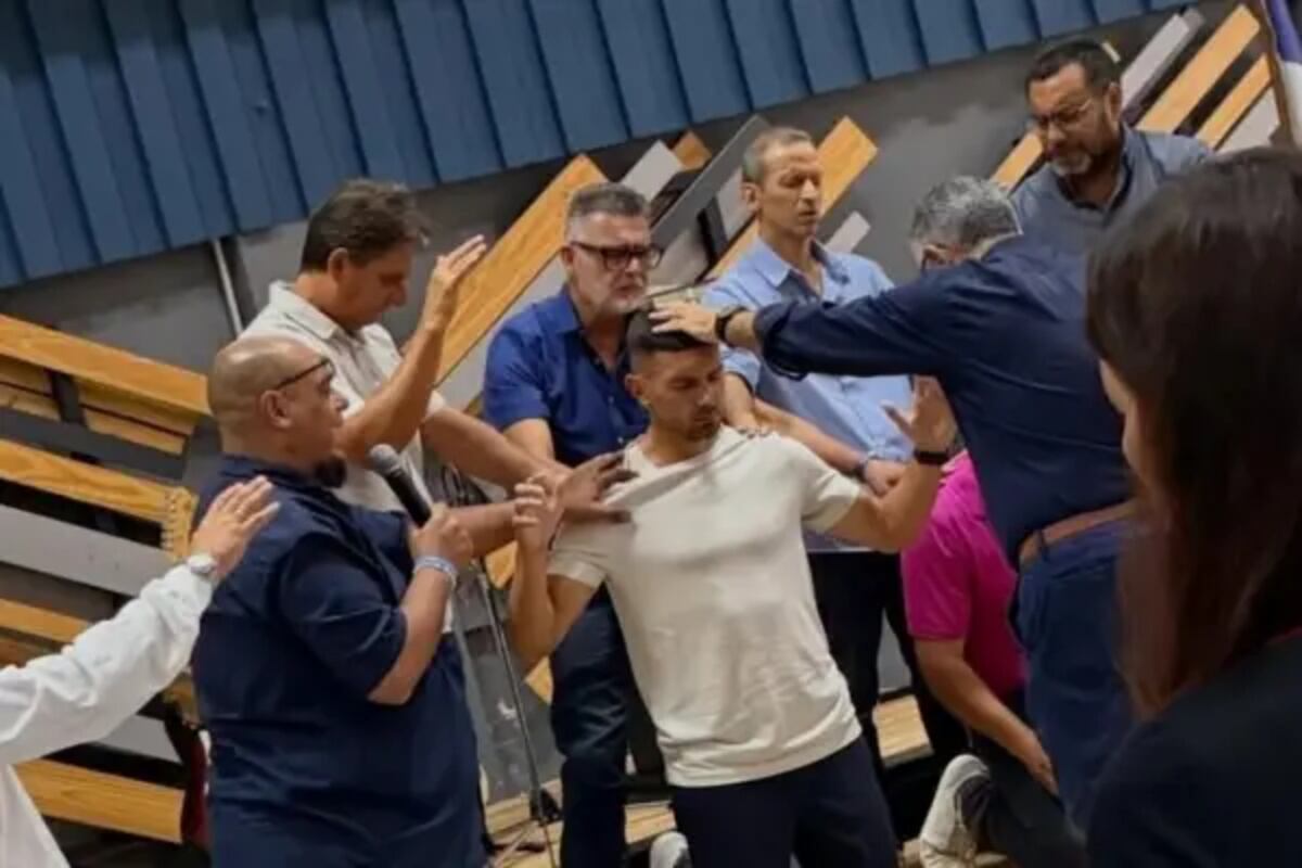 Una estrella del fútbol argentino se convirtió en Pastor: “Uno no elige el llamado”