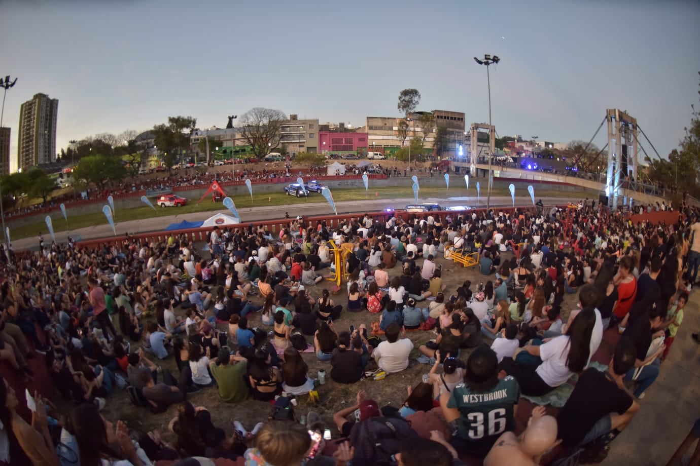 Así fue “Sunset en el Río”, el festival en La Costanera donde se presentó Zoe Gotusso. (Facundo Luque - La Voz)