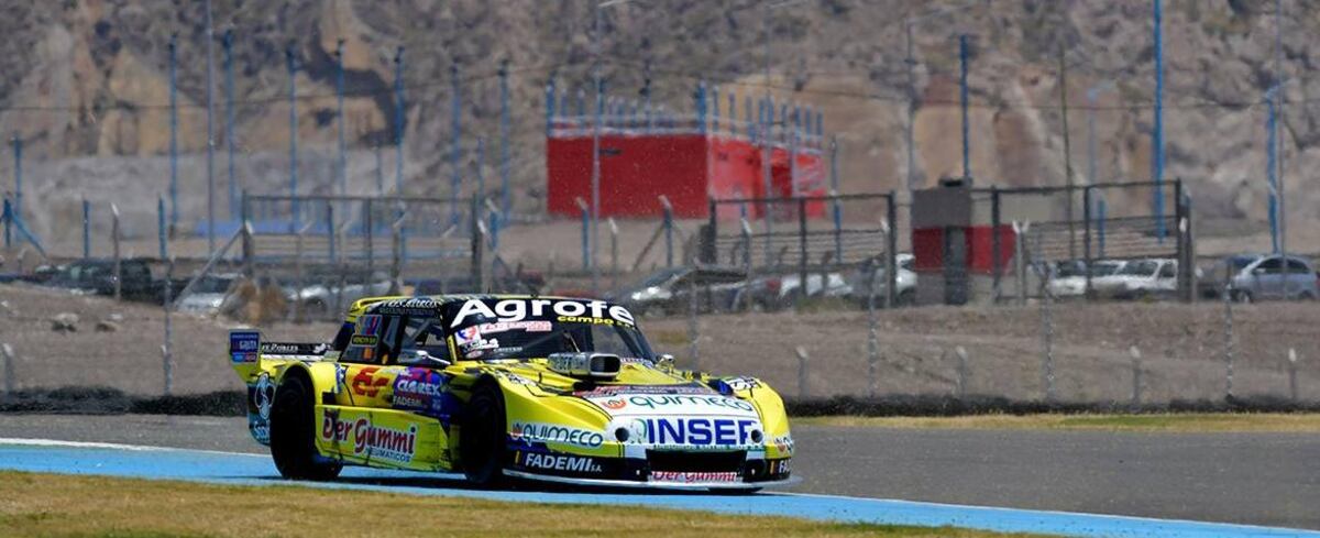 El entrerriano Ayrton Londero se consagró campeón del TC Pista y ascendió al Turismo Carretera