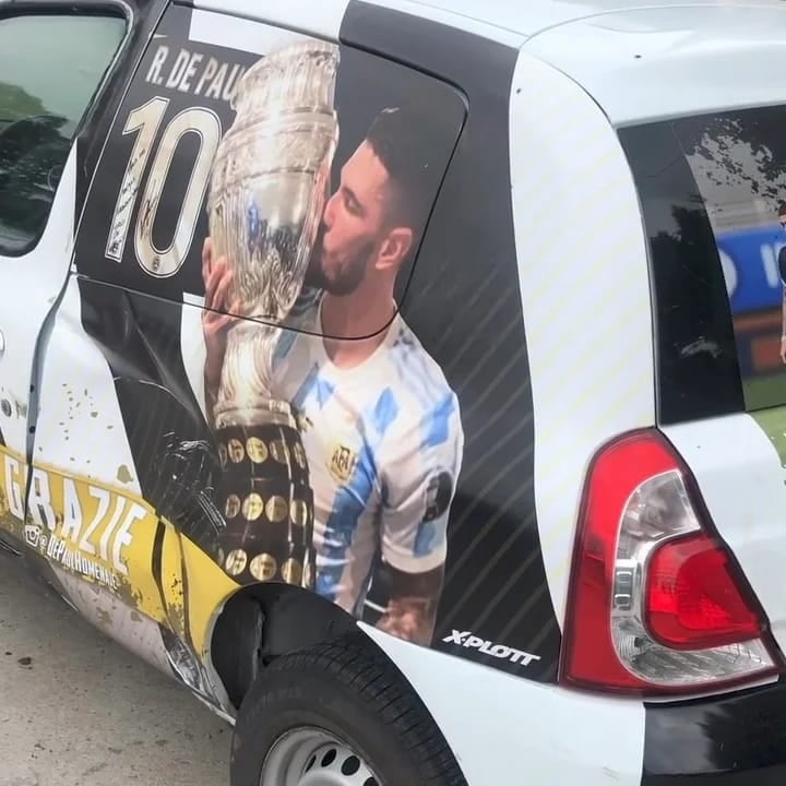 La "Depaulneta", el auto del fanático de De Paul.