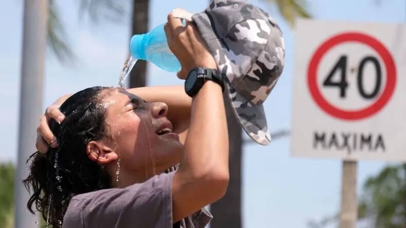 En la Ciudad de Buenos Aires va golpear una fuerte ola de calor.