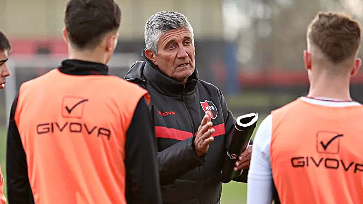 Gustavo Tognarelli renunció a la coordinación de inferiores de Newell’s Old Boys