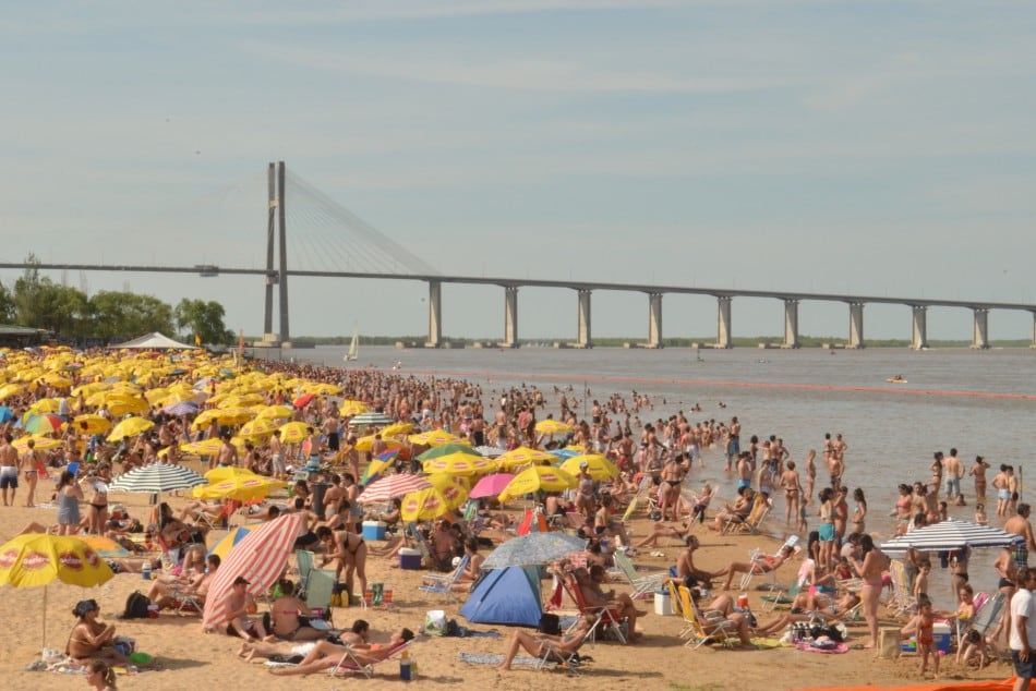 La Florida es una de las playas más populares de Rosario, aunque su entrada no es gratuita