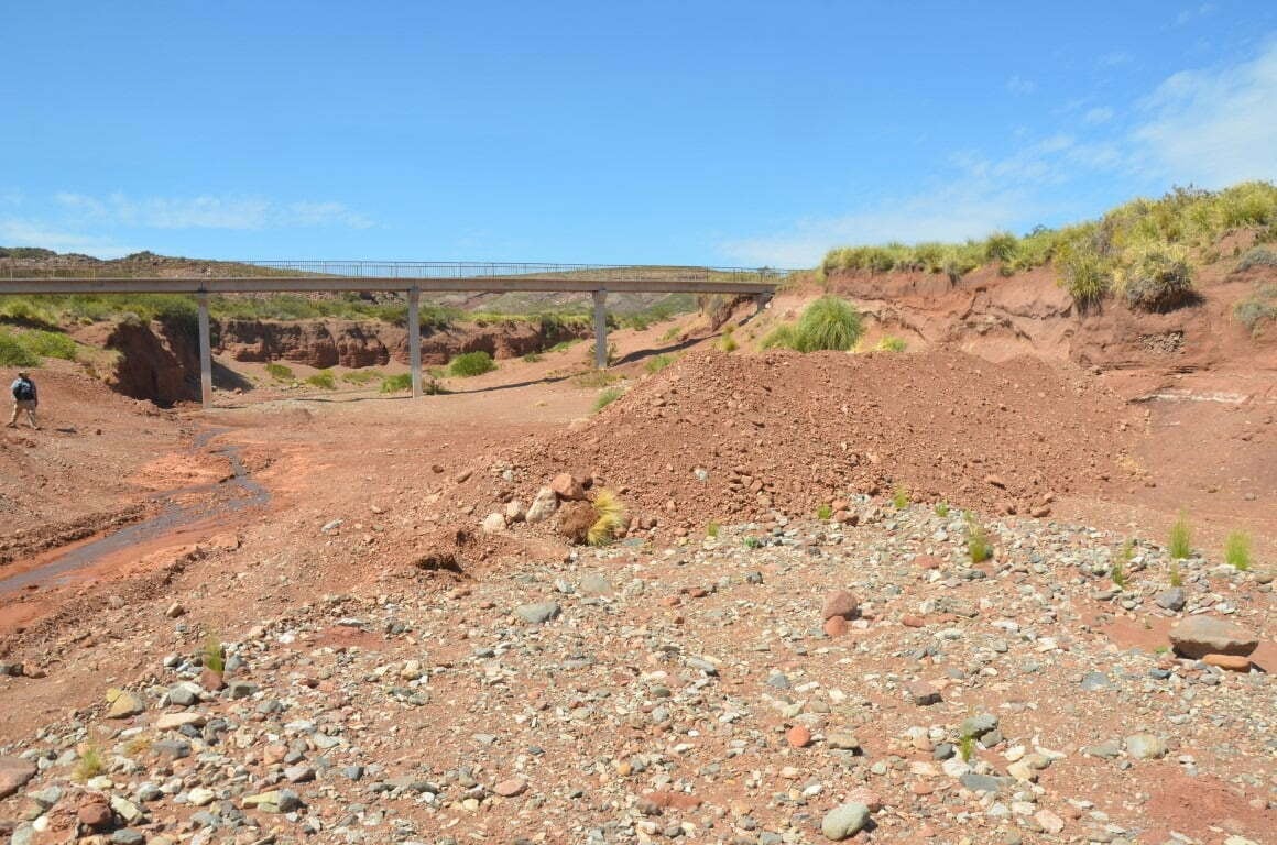 Concluirán las obras iniciadas hace tiempo en el Parque de Huellas de dinosaurio en Malargüe.