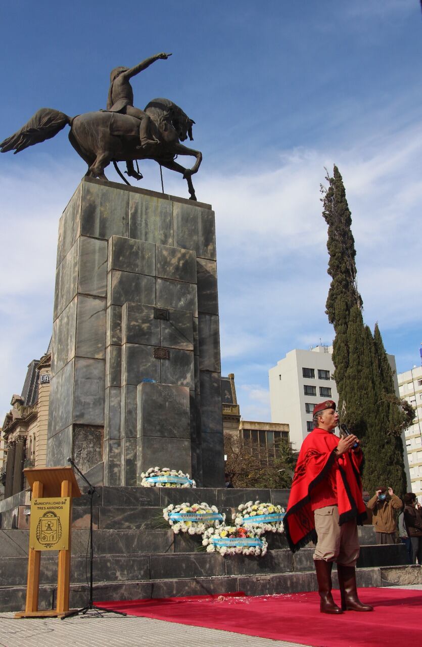 Acto Oficial del paso a la Inmortalidad del General San Martín en Tres Arroyos