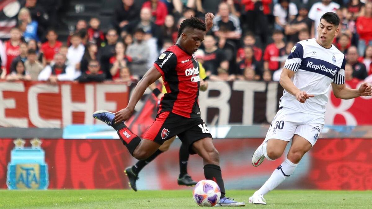 Djorkaeff Reasco y su bomba de gol para Newell’s: “Ya la tenía en la mente”