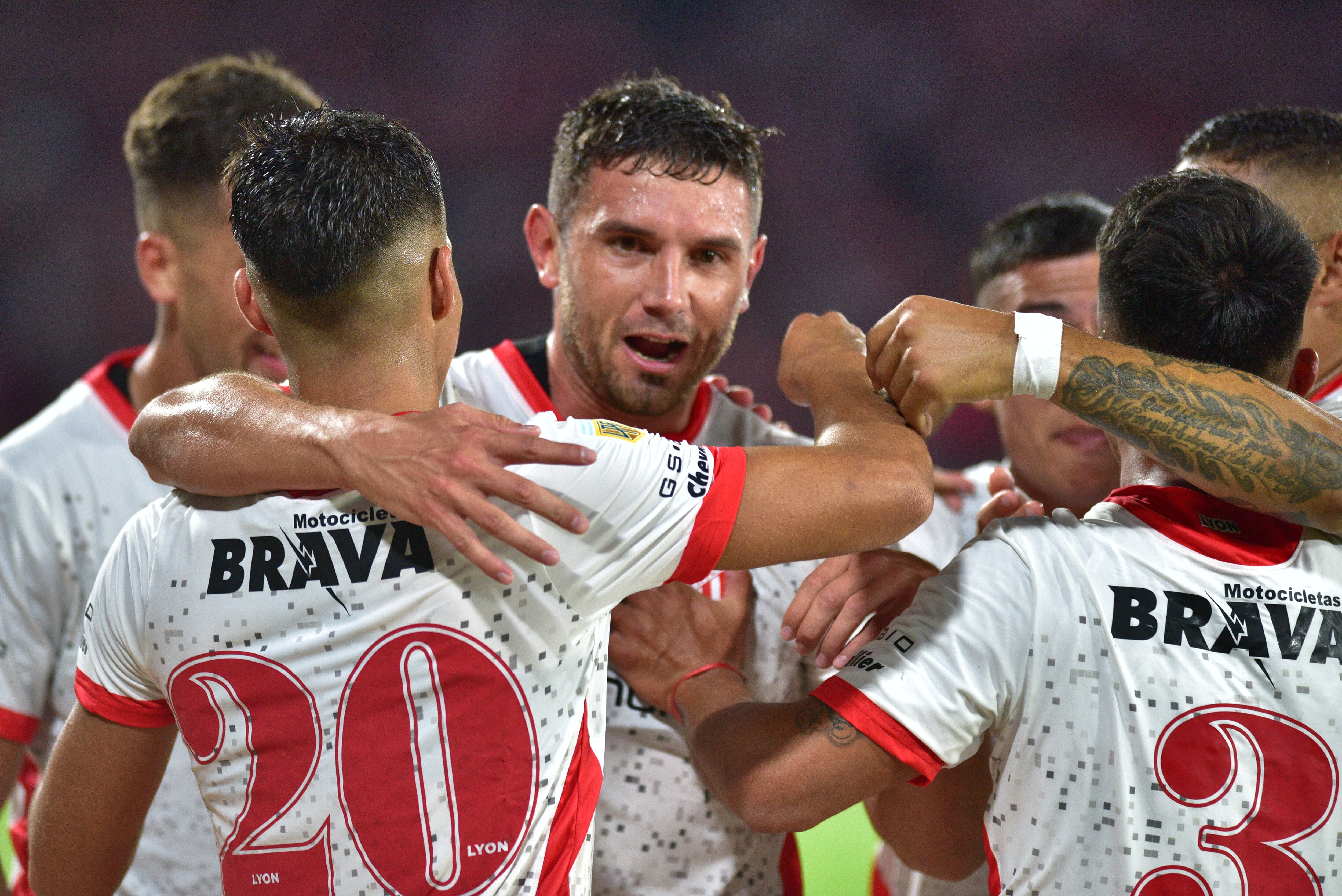 Instituto enfrentó a Newell's en el estadio Kempes por la Liga Profesional. (Ramiro Pereyra / La Voz)