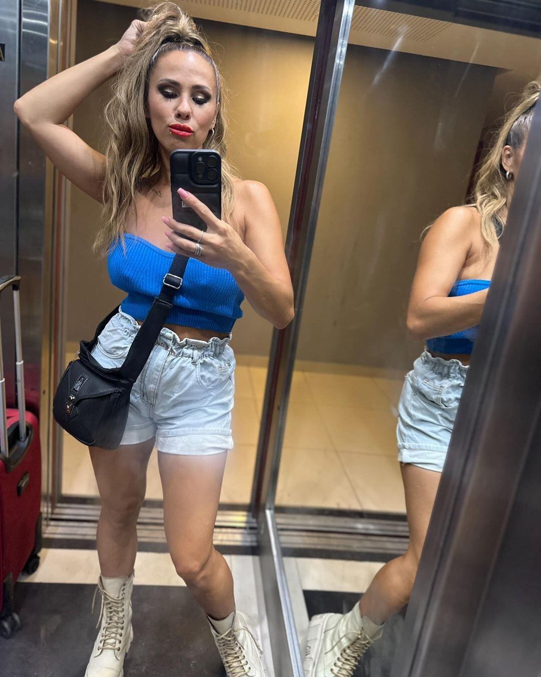 Barby Silenzi enamora a sus fanáticos. Foto: Instagram.