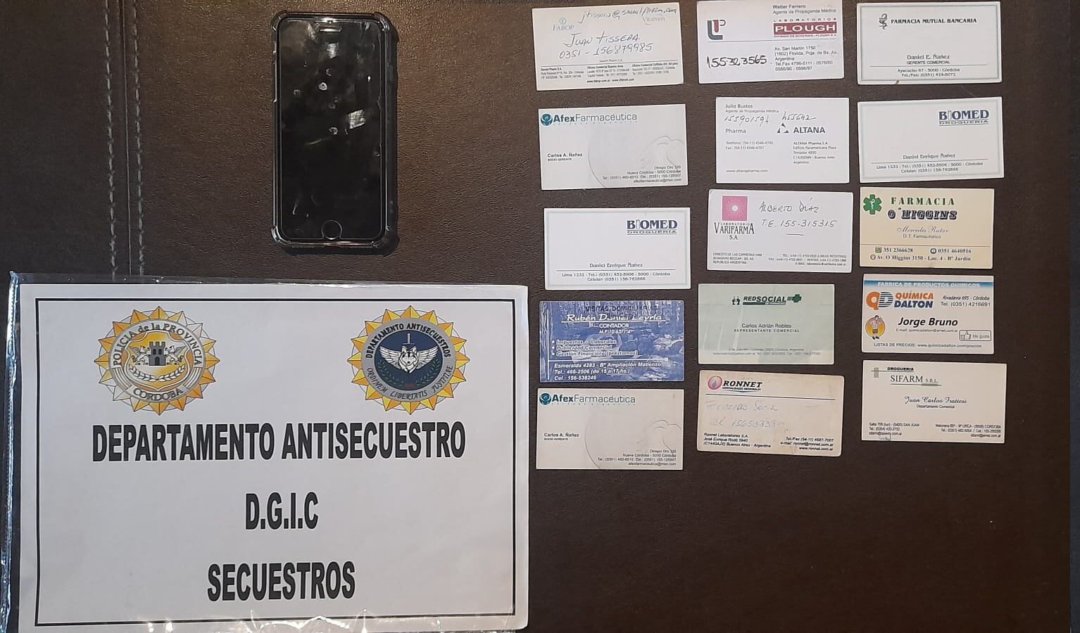 Parte de los elementos secuestrados. (Policía).