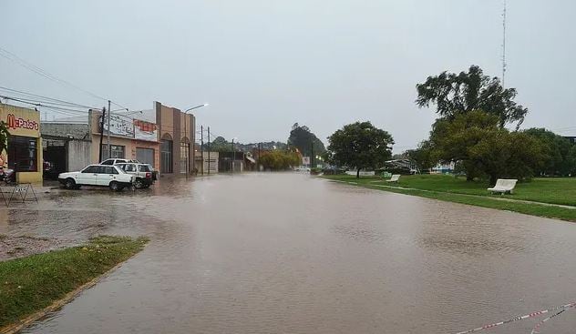 Urgente: Gualeguay bajo agua por la intensas lluvias