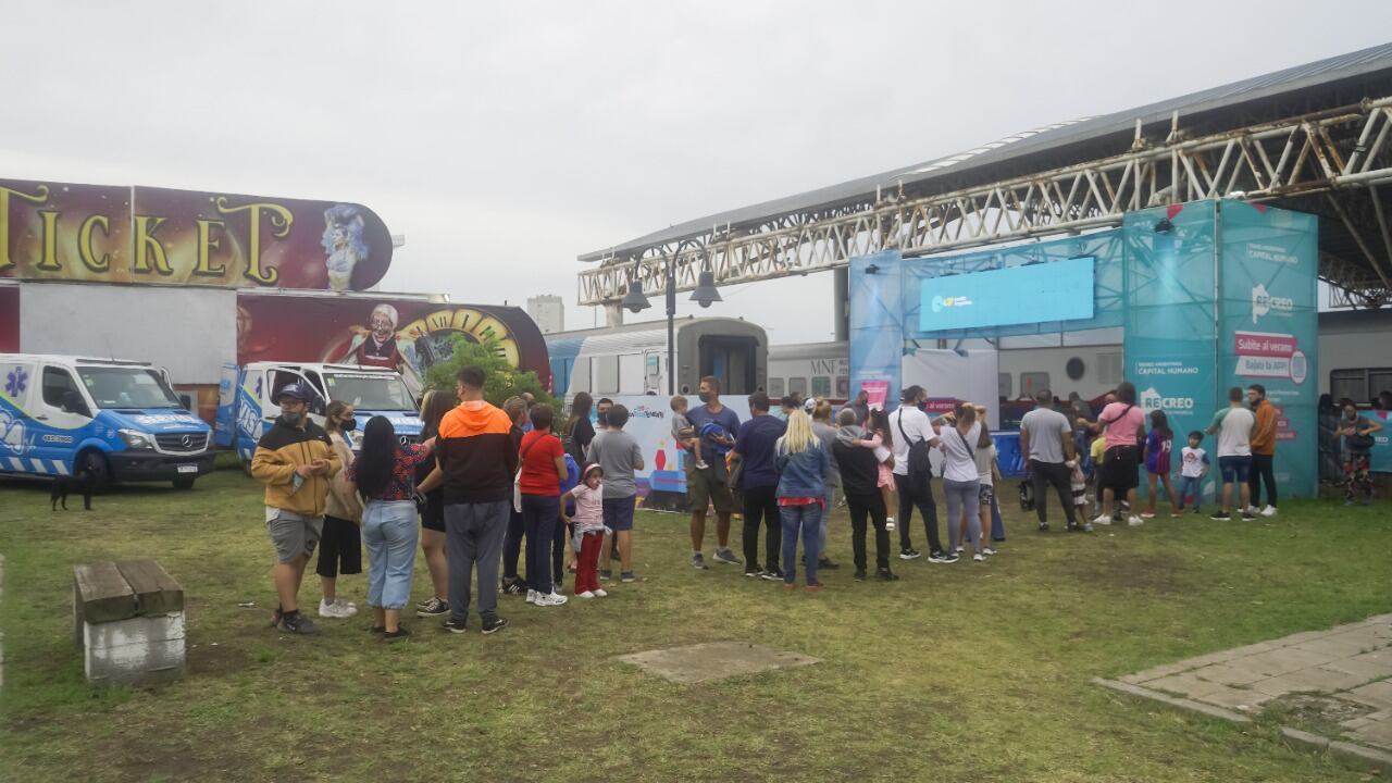 El ciclo organizado por Trenes Argentinos Capital Humano, ya contó con la participación de más de 5.400 visitantes del Tren Museo Itinerante y el Circo del Bicho Gómez.