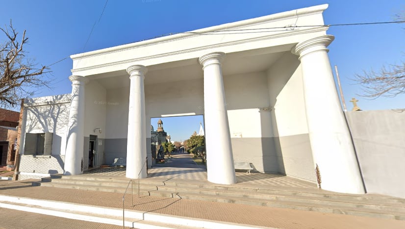 Ingreso al cementerio de San Francisco. (Captura/©Google Street View)