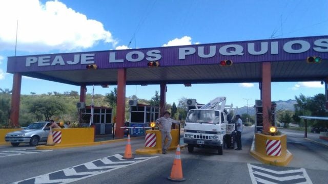 Delincuentes asaltaron un peaje en San Luis: se llevaron cerca de $3.000.000